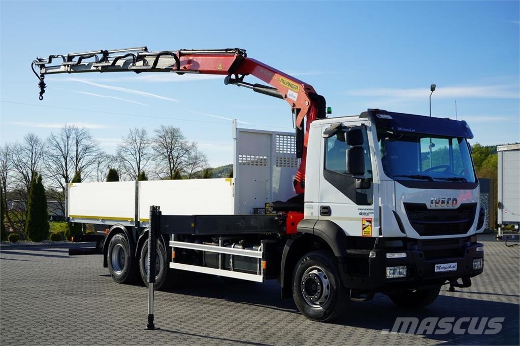 Iveco Trakker 410 Camiones de cama baja