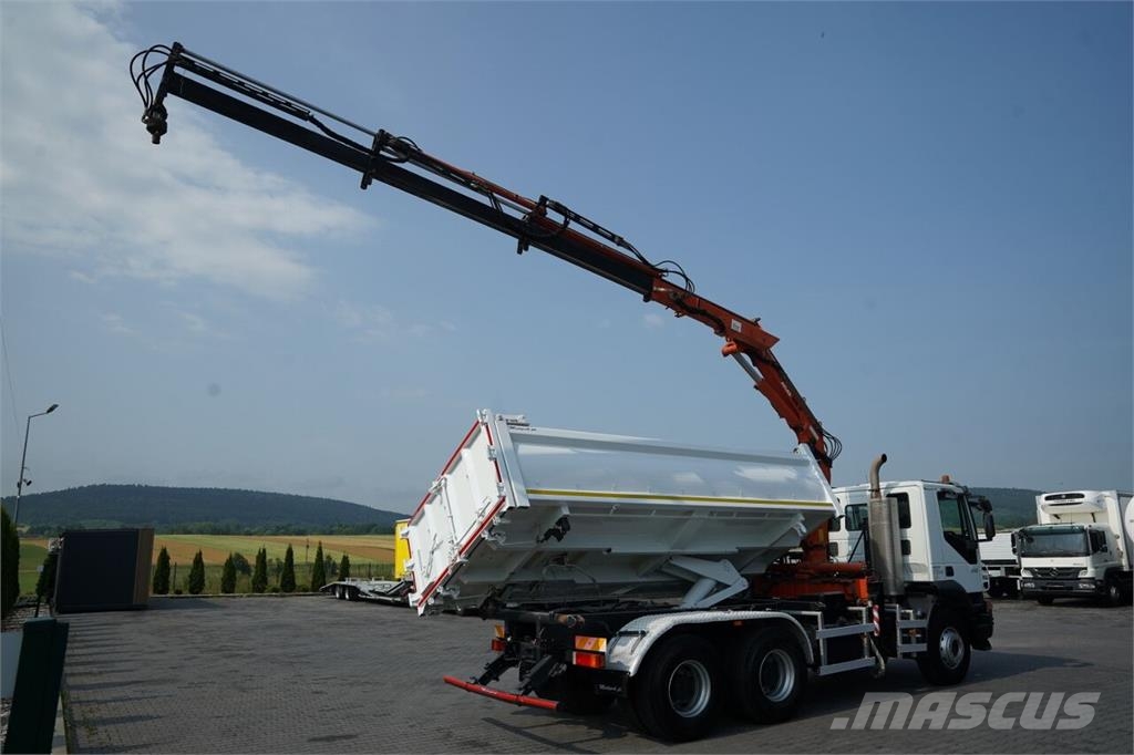 Iveco TRAKKER 410 / 6X4 / 2 STR. WYWROTKA + HDS ATLAS 12 Kipper