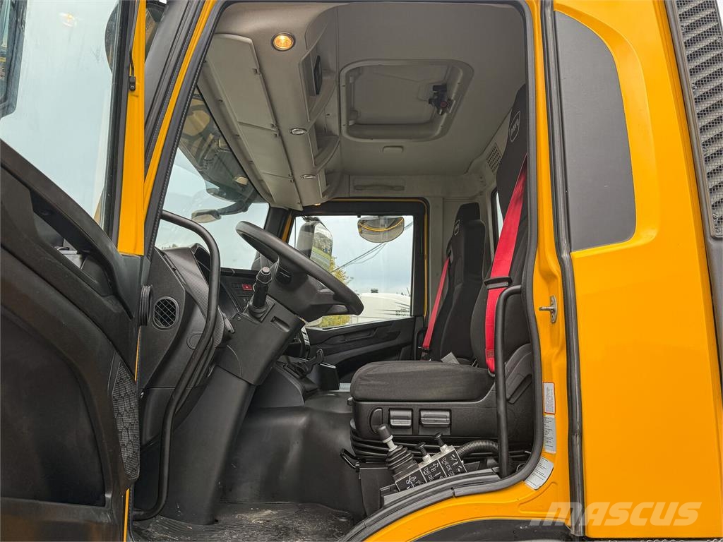 Iveco X WAY 480* KIPPER * 8x4 * TOPZUSTAND Kiperi kamioni