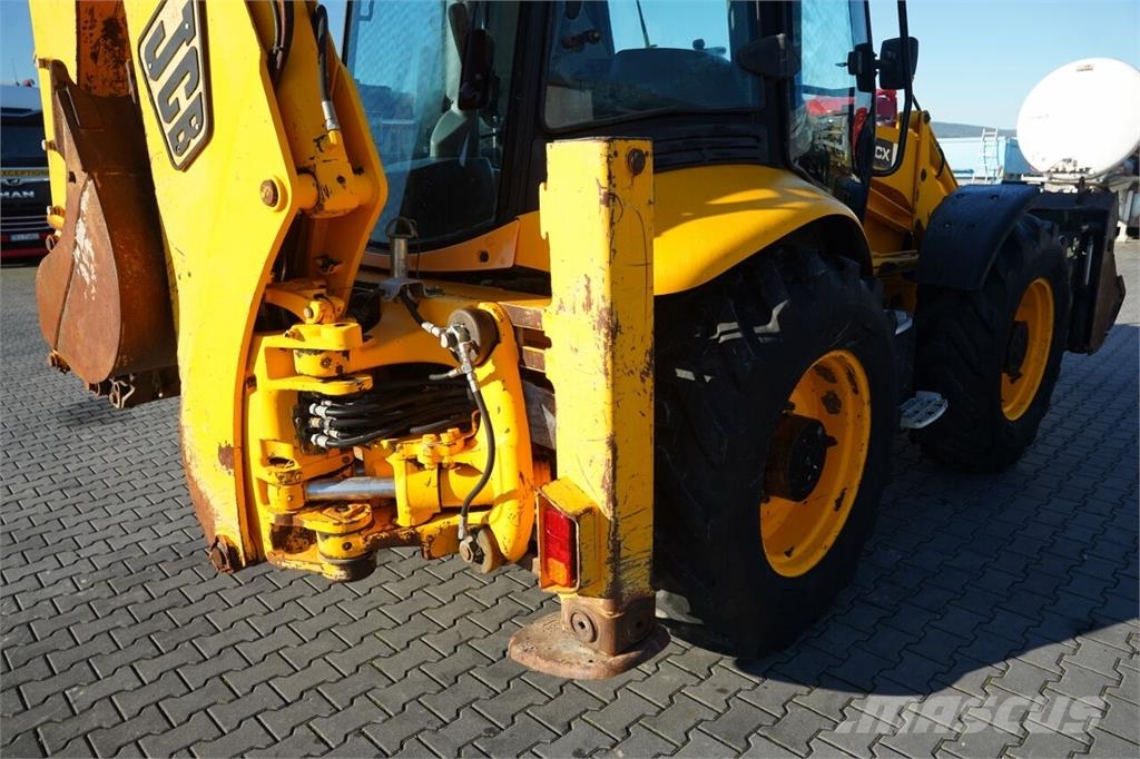 JCB 4cx / KOPARKO-ŁADOWARKA / 6 200 MTH / OSIE SKRĘTN Backhoe