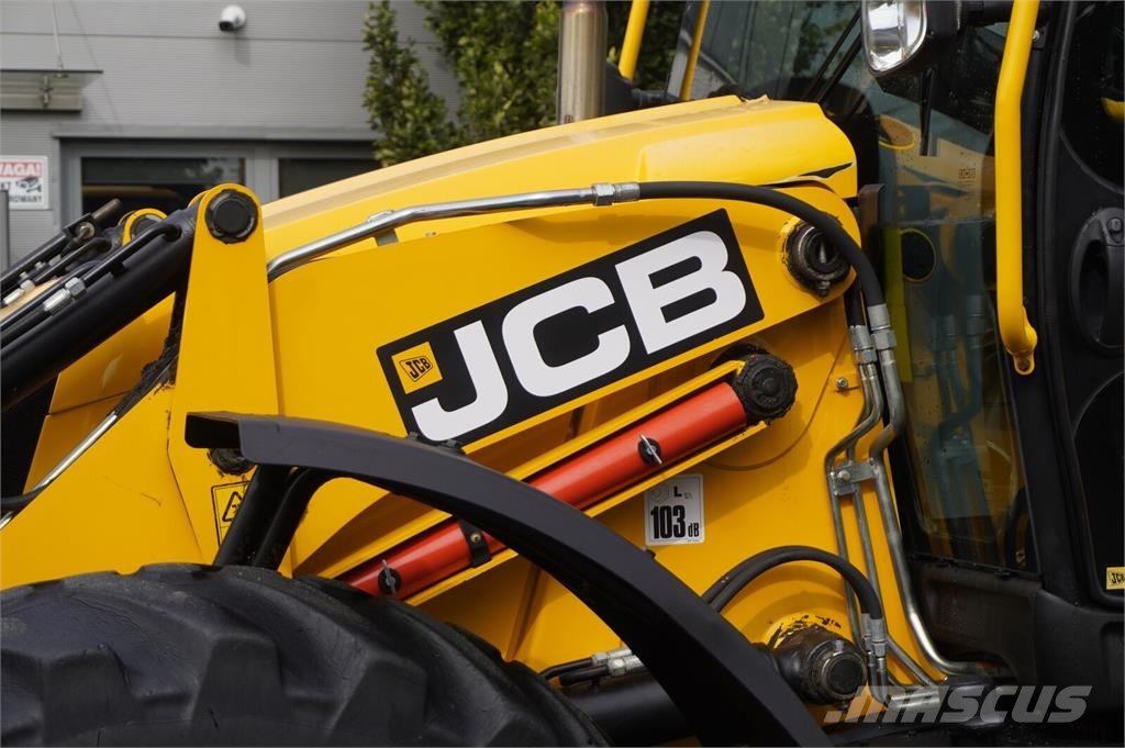 JCB 4CX PRO / joysticks / 2022 / 3 units Baggerlader