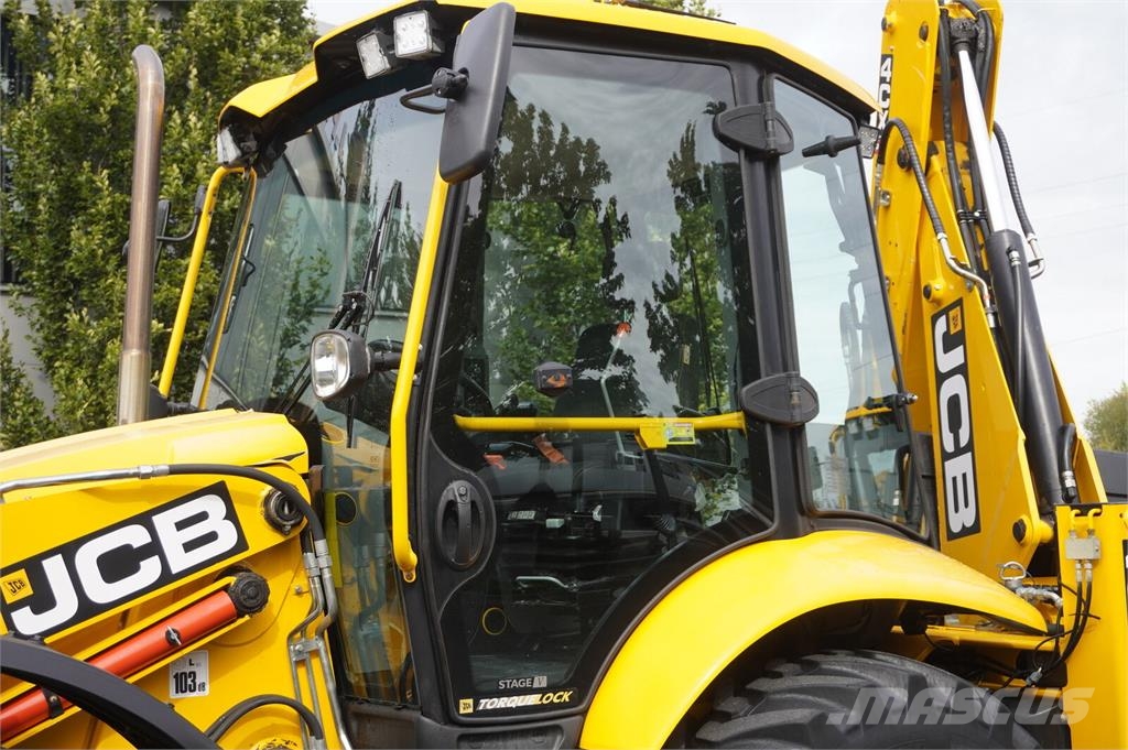 JCB 4CX PRO / joysticks / 2022 / 3 units Baggerlader
