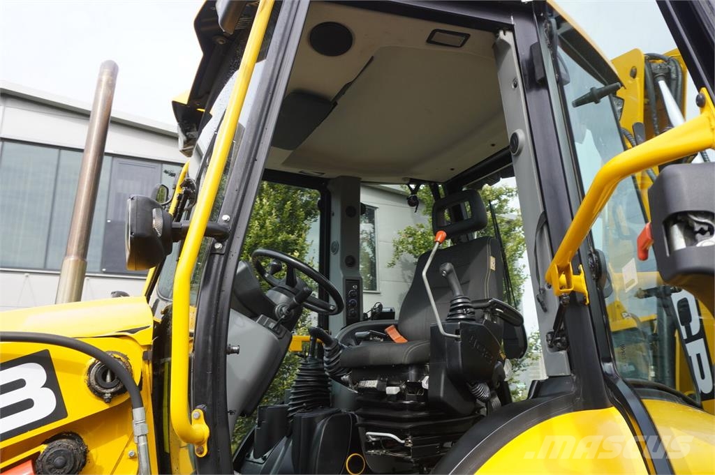 JCB 4CX PRO / joysticks / 2022 / 3 units Baggerlader