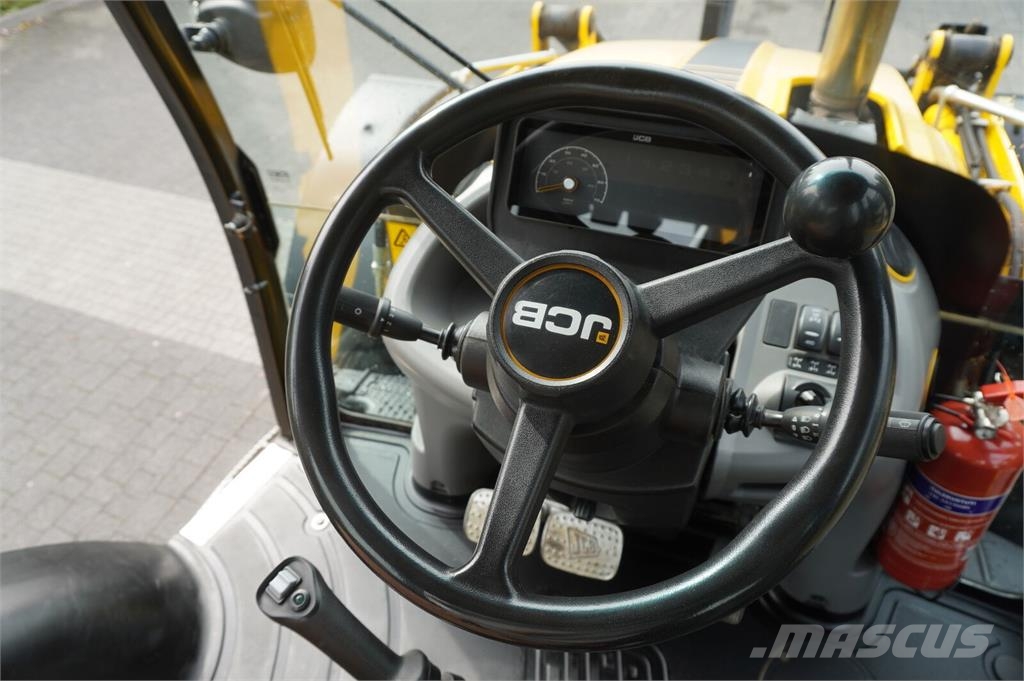 JCB 4CX PRO / joysticks / 2022 / 3 units Baggerlader