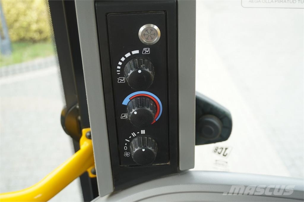 JCB 4CX PRO / joysticks / 3 units Baggerlader