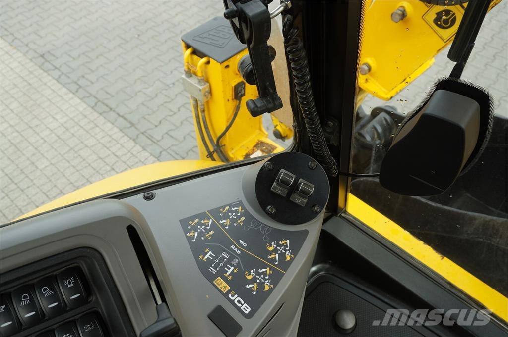 JCB 4CX PRO / joysticks / 3 units Baggerlader
