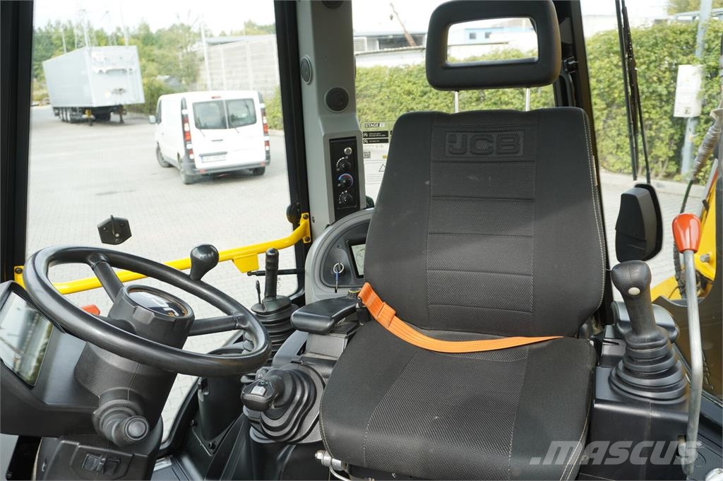 JCB 4CX PRO / joysticks / 3400 MTH / 3 units Rovokopači