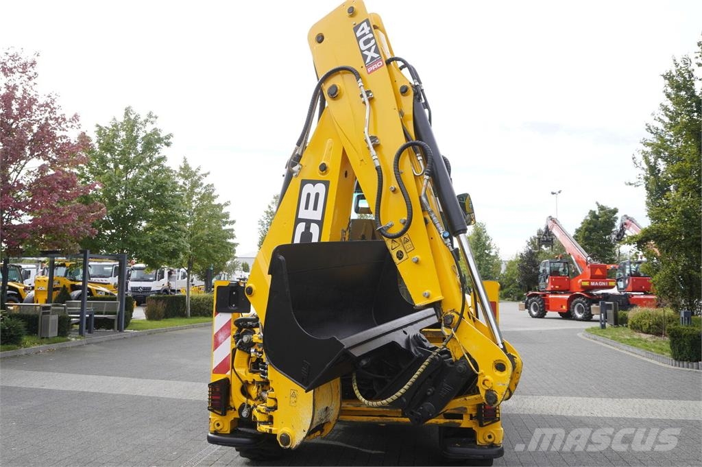 JCB 4CX PRO / joysticks / 2022 / 3 units Baggerlader