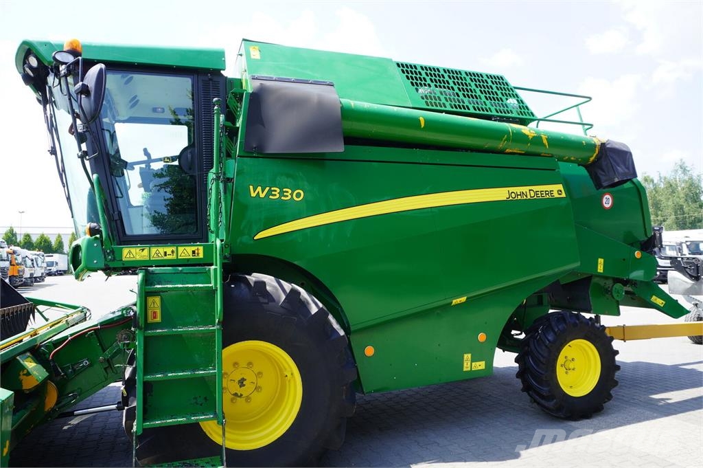 John Deere Sampo Rosenlew C6 Combine Harvester / 2500 MTH! Combine harvesters
