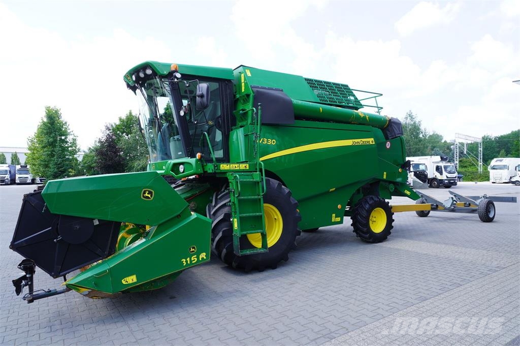 John Deere Sampo Rosenlew C6 Combine Harvester / 2500 MTH! Combine harvesters
