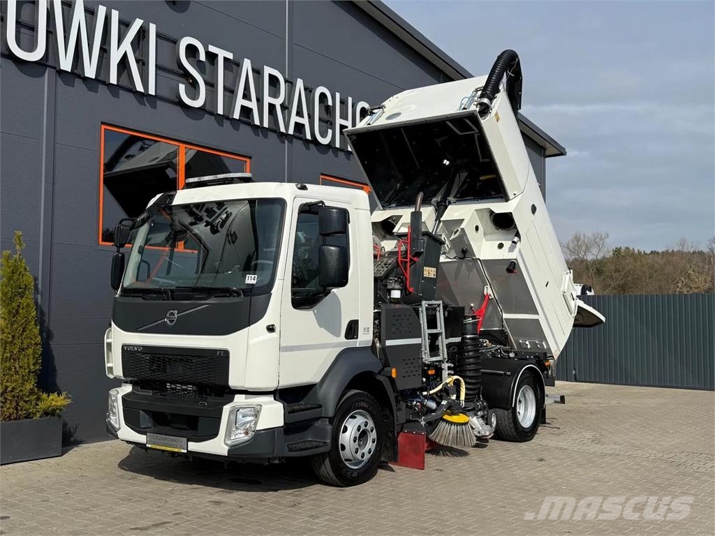 Johnston Bucher Volvo FL 15.250 Barredoras