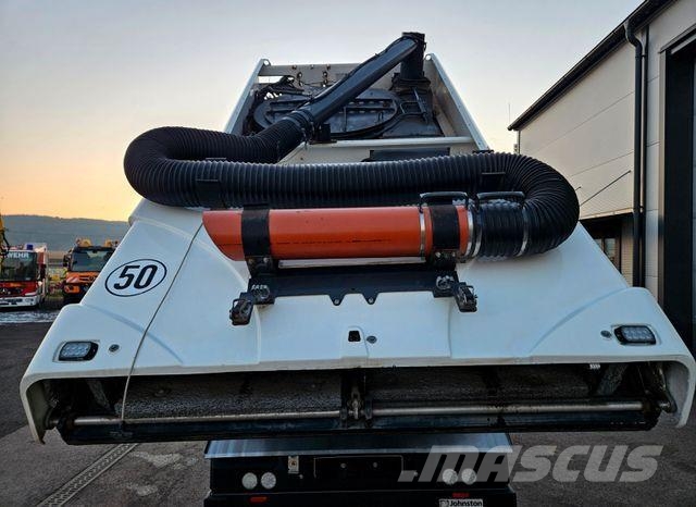 Johnston C401 Barredoras