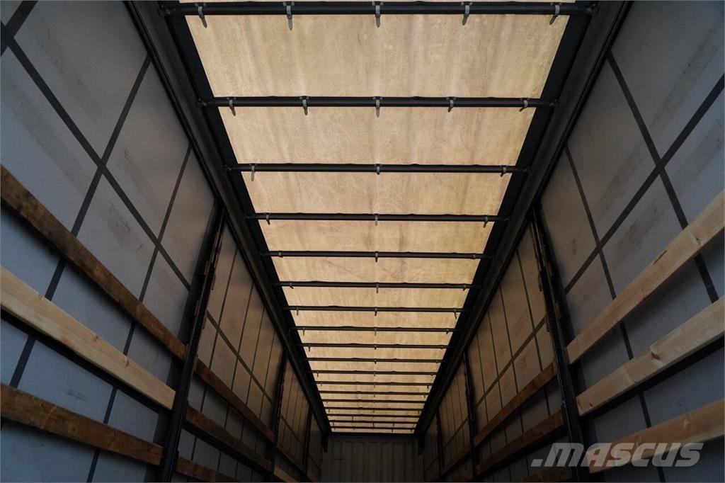 Krone Semiremorcă cu prelată culisantă (Curtainsider) / Perdeli yari çekiciler