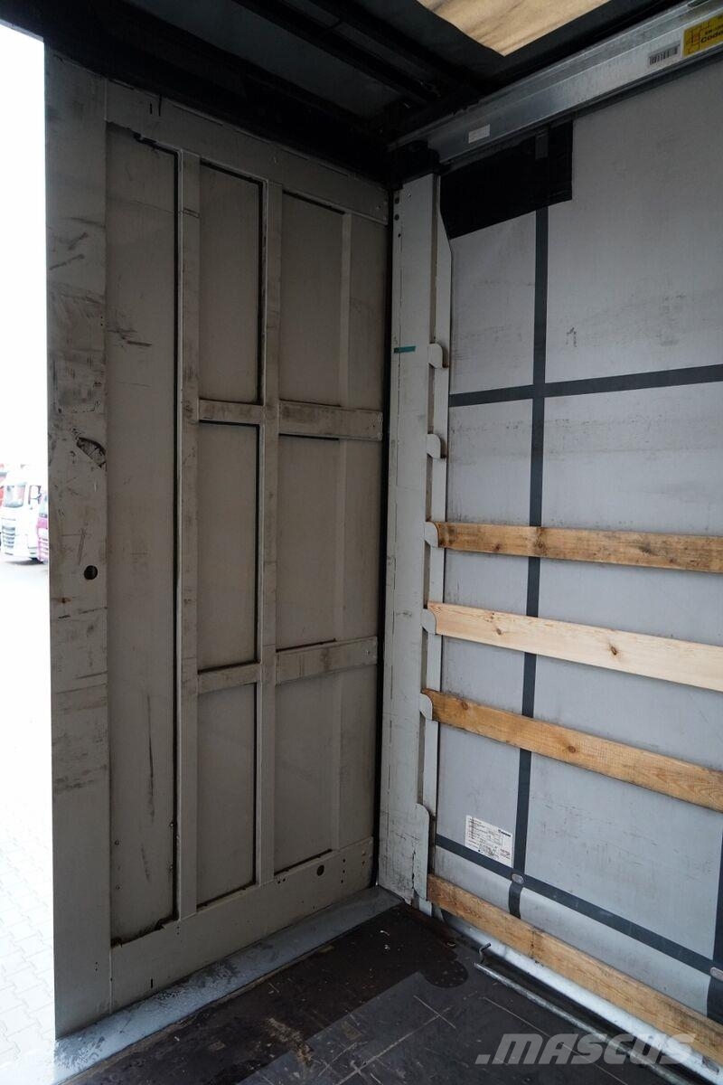 Krone Semiremorcă cu prelată culisantă (Curtainsider) / Perdeli yari çekiciler