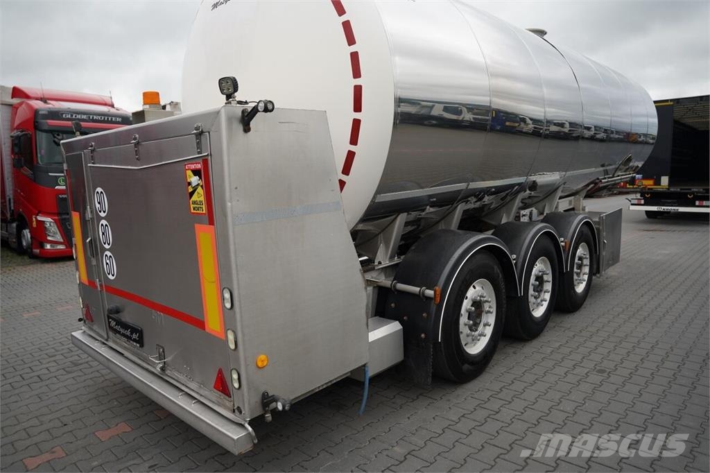 Magyar CYSTERNA SPOŻYWCZA / 30 000 L / OŚ PODNOSZONA / OŚ Tanktrailer
