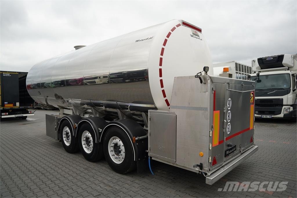 Magyar CYSTERNA SPOŻYWCZA / 30 000 L / OŚ PODNOSZONA / OŚ Tanktrailer