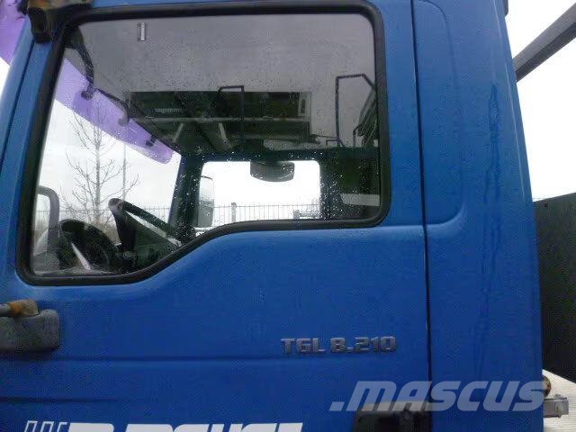 MAN 8,210 Cegonhas