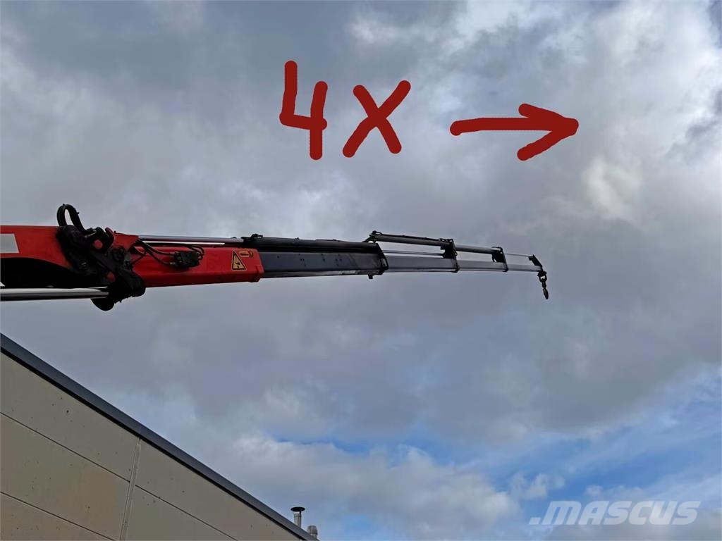 MAN 8.220 / 4x2 / crane / radio remote control Camiones de cama baja