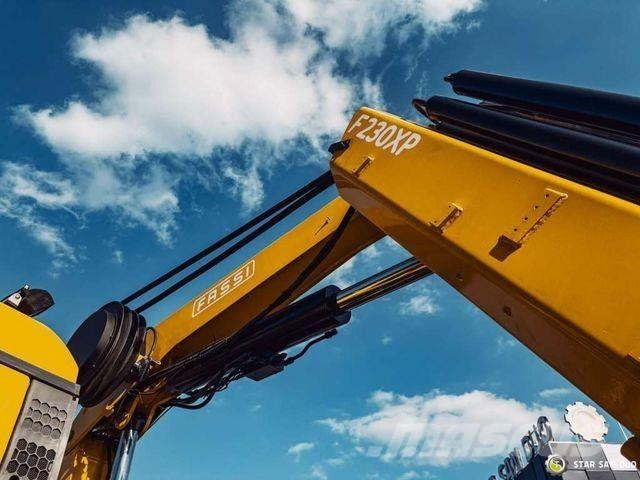 MAN TGA 18.440 6x2 FASSI F 210 A.24 Crane Rotator Hákový nosič kontejnerů