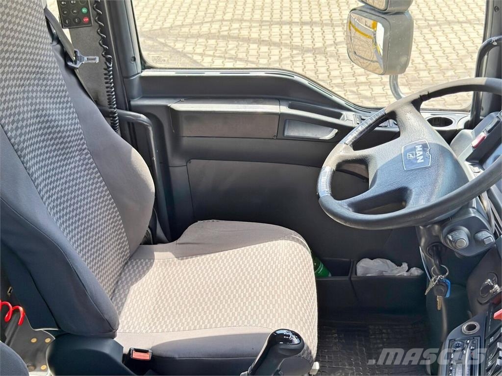 MAN TGA 35.430 * HIAB 700 E - 6 + FUNK* TOPZUSTAND Camiones portacoches
