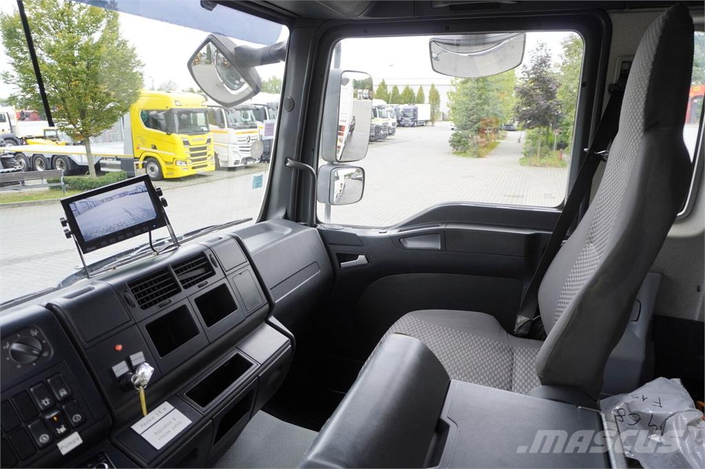 MAN TGA 35.440 8×4 / SB-106 vacuum excavator Özel ekskavatörler