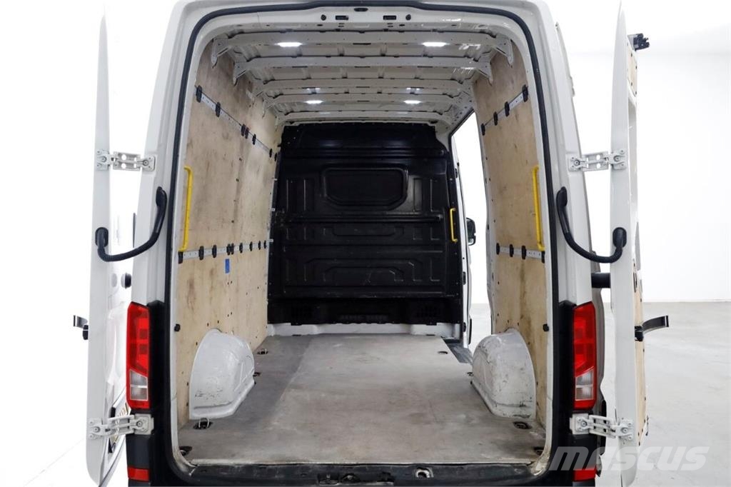 MAN TGE 3.140 2.0 140pk L3H3 (L2H2) DSG-Automaat Airco Inne