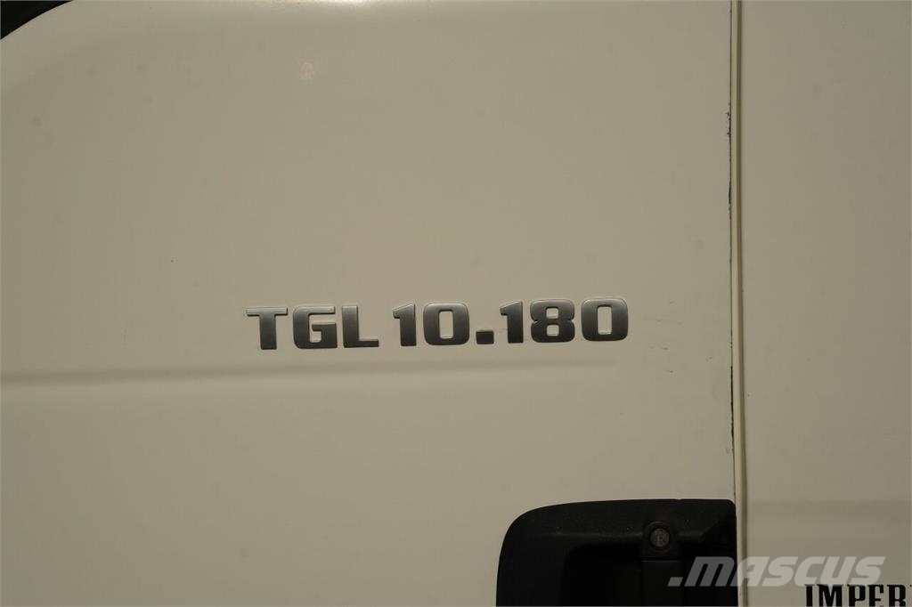 MAN TGL 10.180 / 4x2 / CHŁODNIA - 6,1 M / THERMO KING Camion frigorifique