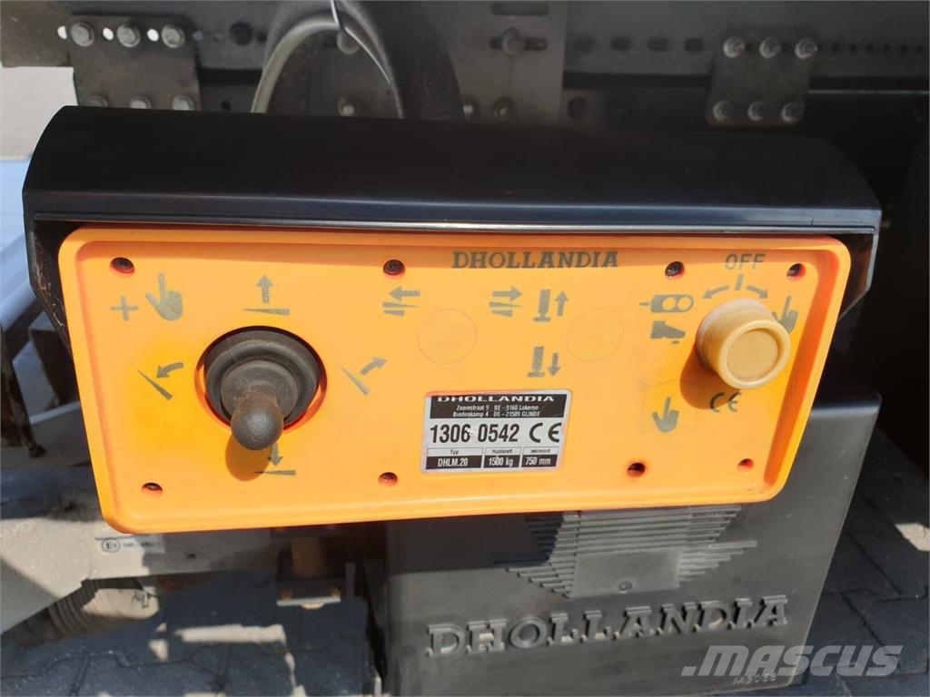 MAN TGL 12.220 冷藏车