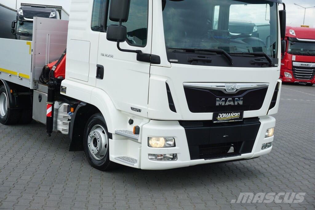 MAN TGL / 12.250 / SKRZYNIOWY + HDS / FASSI F 65 / PIL Camiones de cama baja