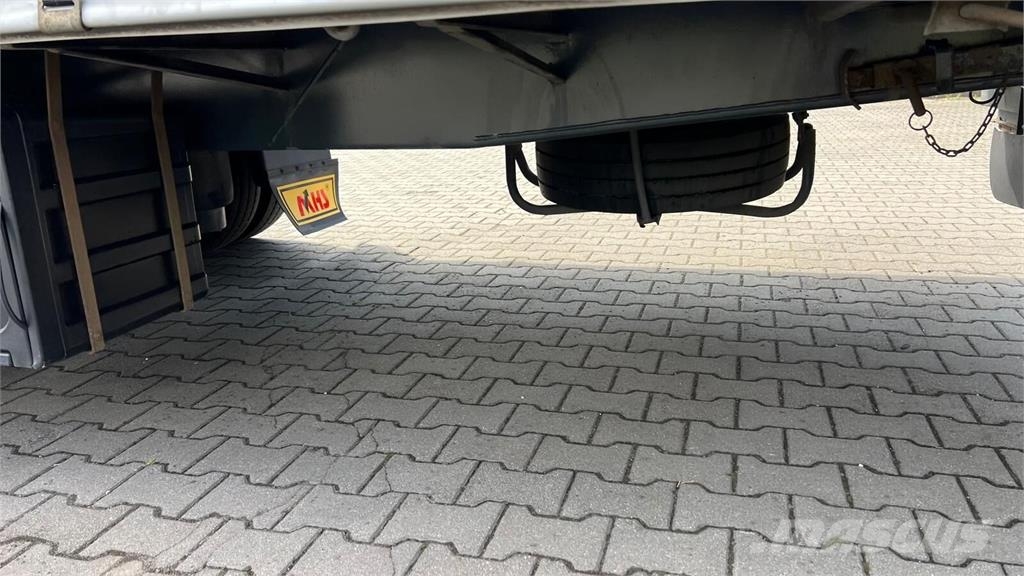 MAN TGL 12.250 EURO 6 CURTAIN TILT TANDEM TARPAULIN Camión con caja abierta