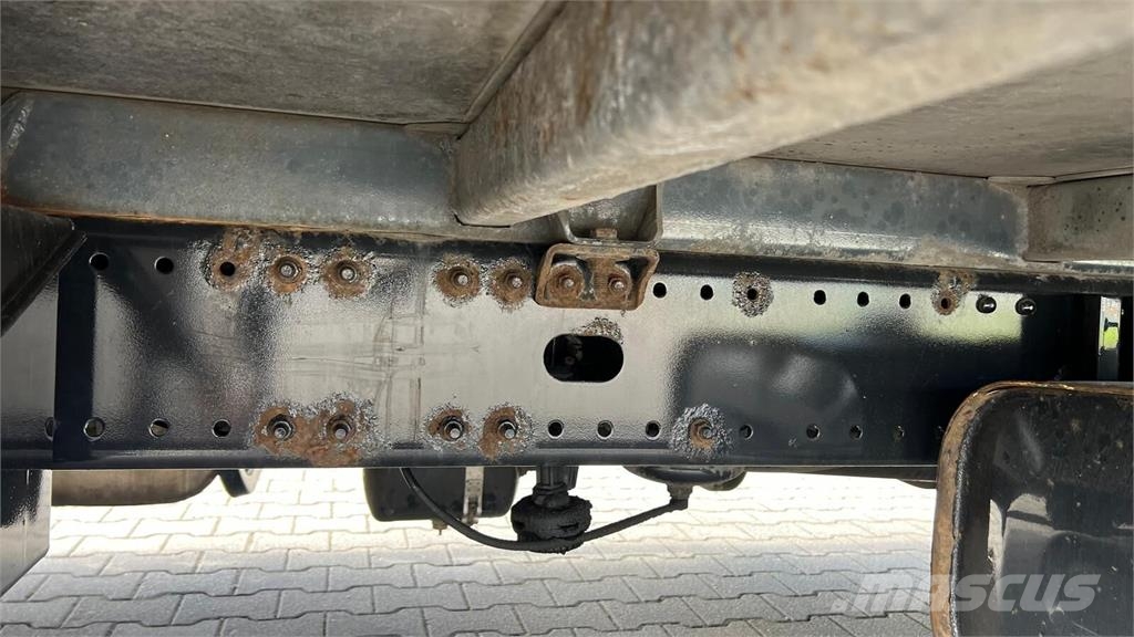 MAN TGL 12.250 EURO 6 CURTAIN TILT TANDEM TARPAULIN Camión con caja abierta