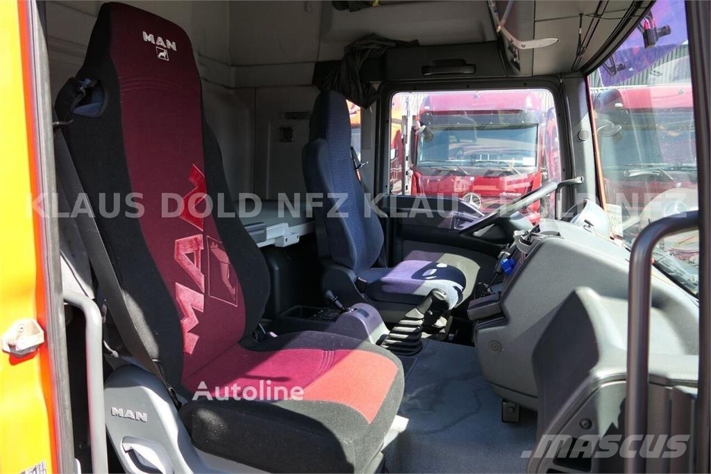 MAN TGL 8.240 Tow Truck / Winch Vehículos de reciclaje
