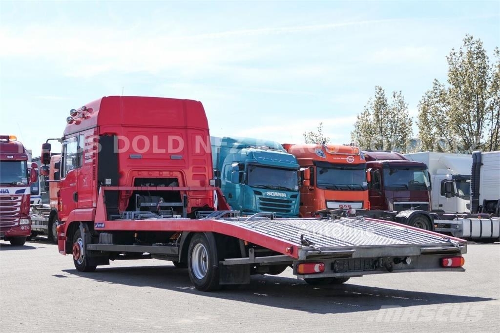 MAN TGL 8.240 Tow Truck / Winch Vehículos de reciclaje
