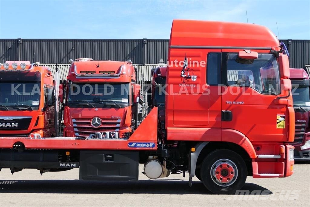MAN TGL 8.240 Tow Truck / Winch Vehículos de reciclaje