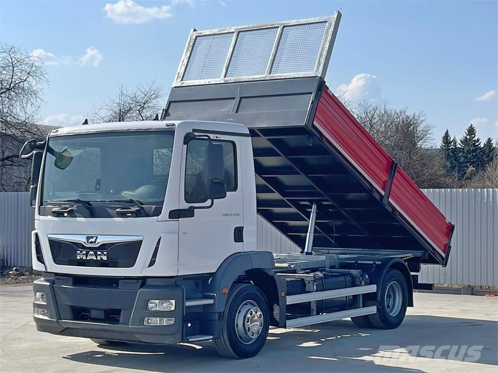 MAN TGM 12.230 * TOPZUSTAND Camiões basculantes