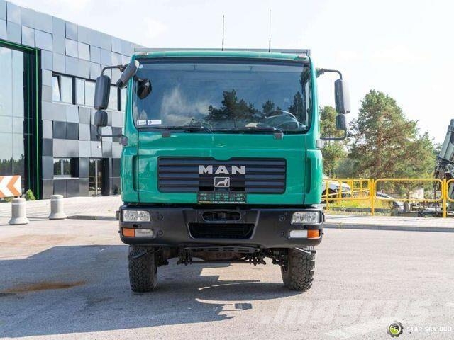 MAN TGM 13.240 4x4 BL Double Cab Camper BUS 其他巴士