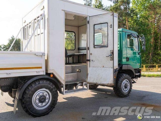 MAN TGM 13.240 4x4 BL Double Cab Camper BUS 其他巴士