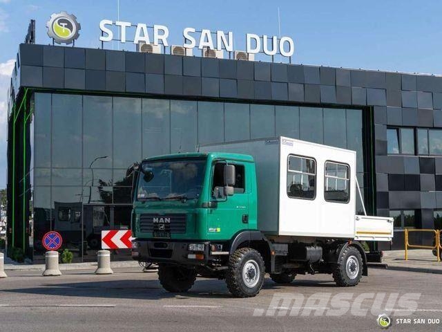 MAN TGM 13.240 4x4 BL Double Cab Camper BUS 其他巴士