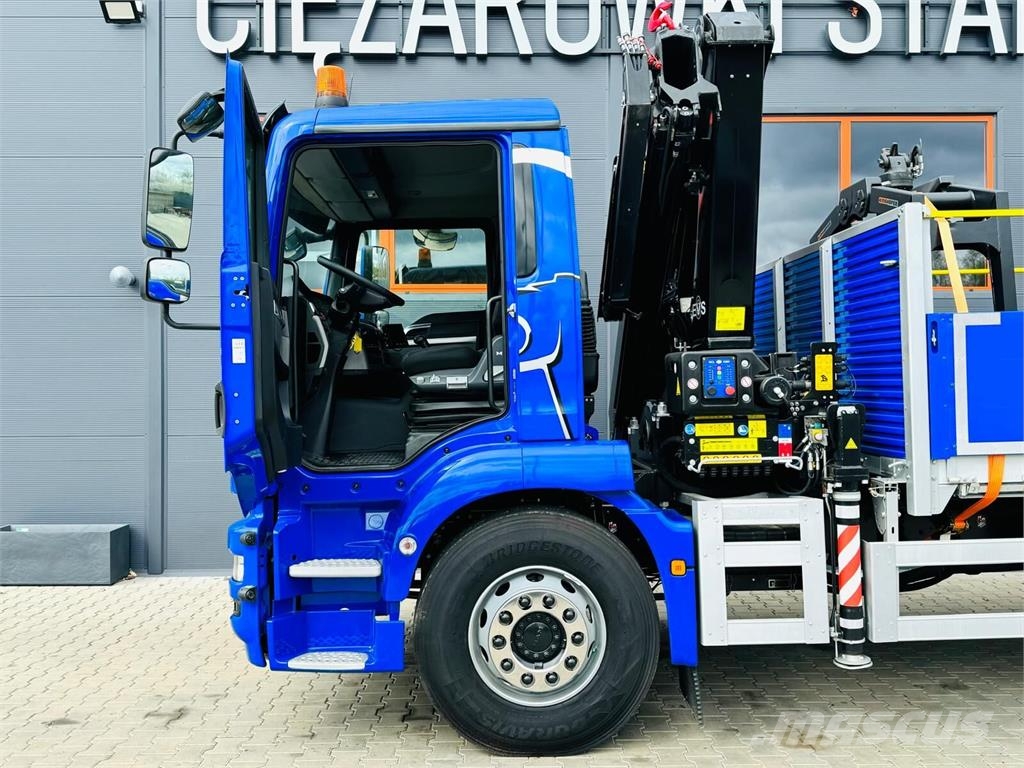 MAN TGM 18.250 skrzyniowy z HDS / żuraw z pilotem oraz Camiones plataforma