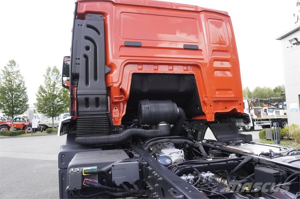 MAN TGM 18.250 4x4 / chassis 520 cm / no mileage / 3 u Chassis and suspension