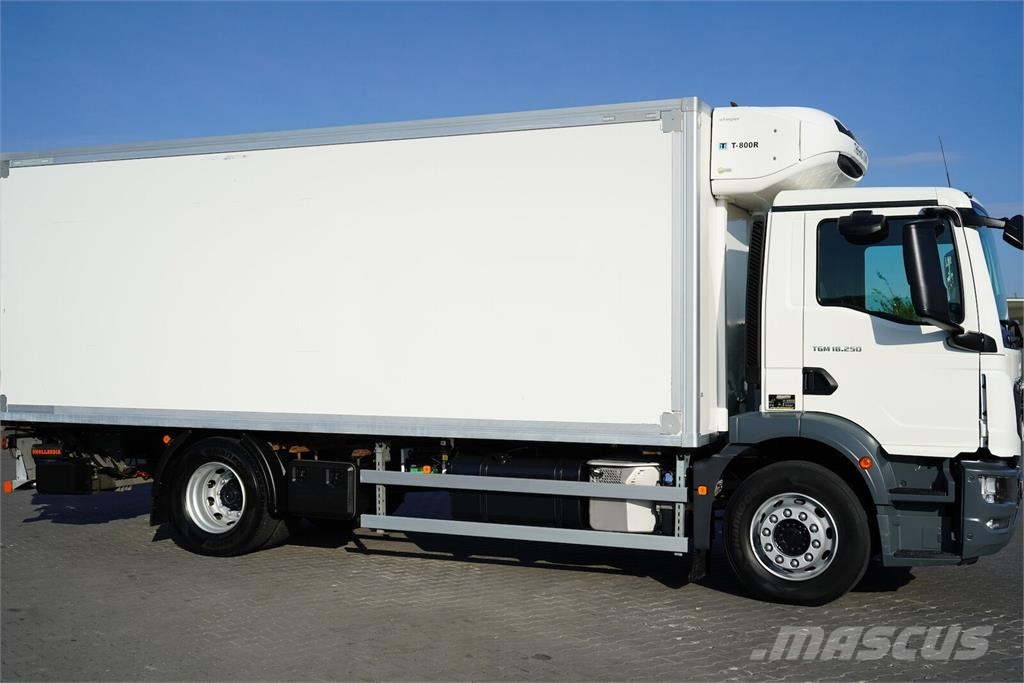 MAN TGM / 18.250 / ACC / EURO 6 / CHŁODNIA + WINDA / 1 شاحنات بدرجة حرارة قابلة للضبط
