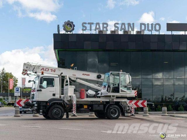 MAN TGM 18.290 4x4 Ckd AD-14 Crane 14 t Winch Raupenkrane