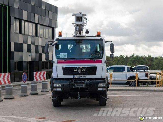 MAN TGM 18.290 4x4 Ckd AD-14 Crane 14 t Winch Raupenkrane