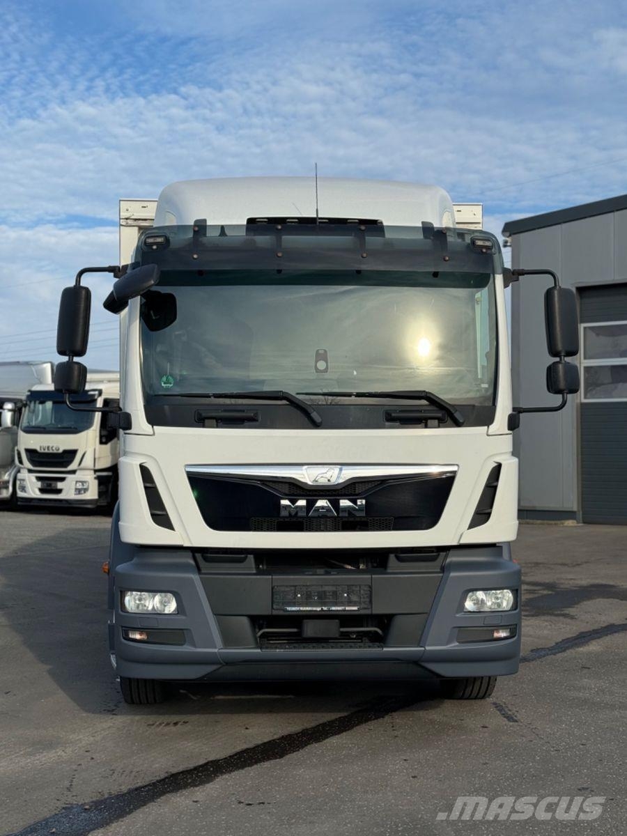 MAN TGM 18.290 L Beverage Truck + Tail Lift 탑차 트럭
