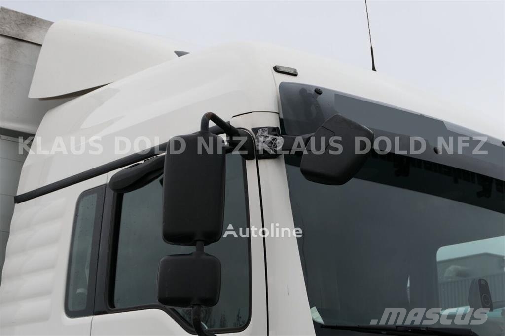 MAN TGM 18.320 Curtainsider Truck / Tail Lift / Rear C Camión con caja abierta