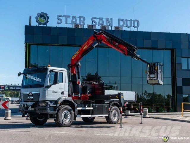 MAN TGM 18.320 4x4 Palfinger PK 27002 crane basket Вантажівки-платформи/бокове розвантаження