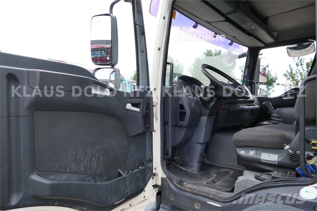 MAN TGM 18.330 Tiper Truck / HIAB Crane / Radio Remote Самосвал