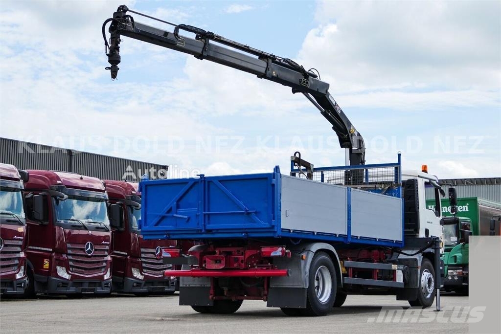 MAN TGM 18.330 Tiper Truck / HIAB Crane / Radio Remote Самосвал