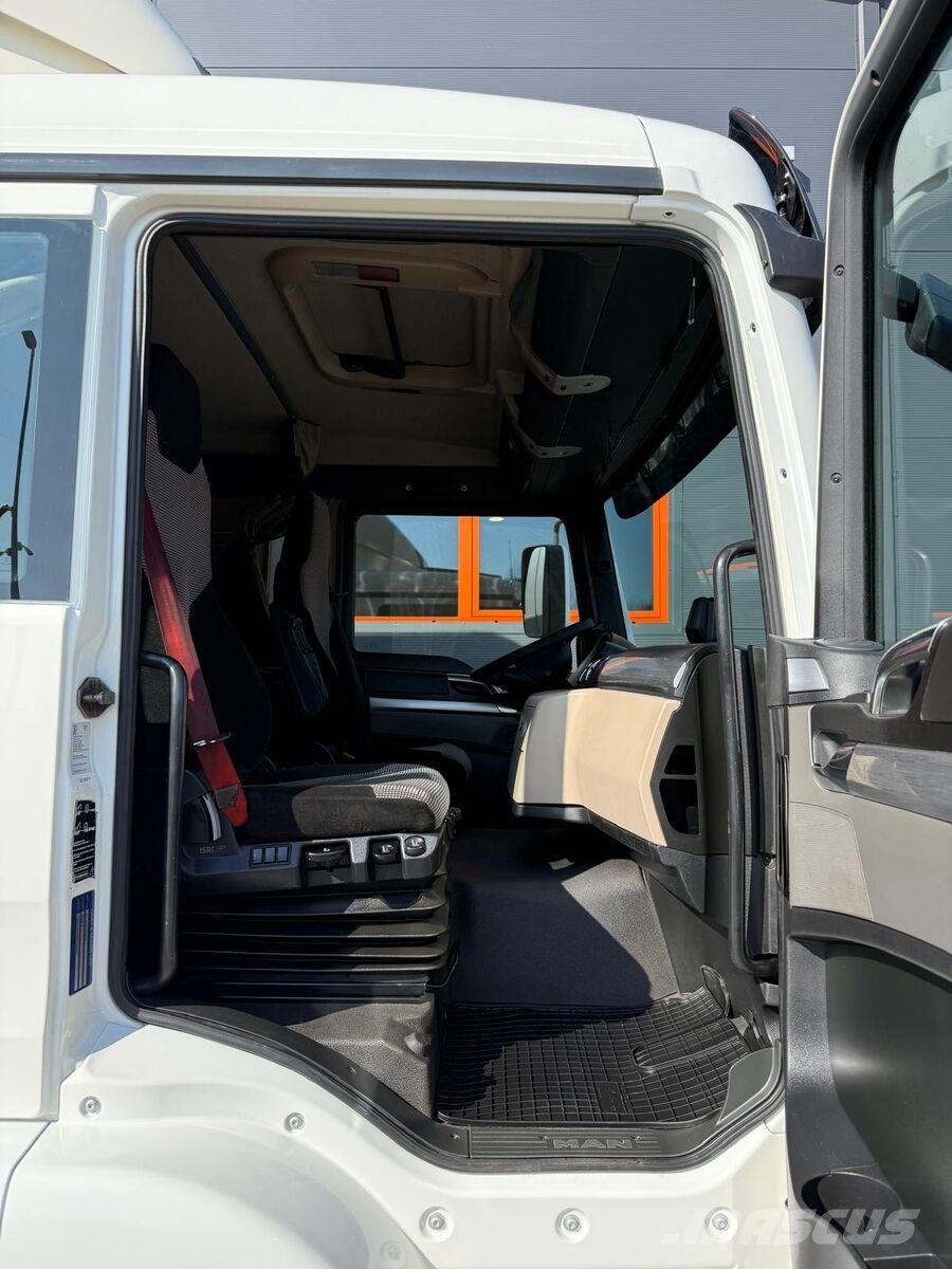 MAN TGM 26.320 Temperature controlled trucks