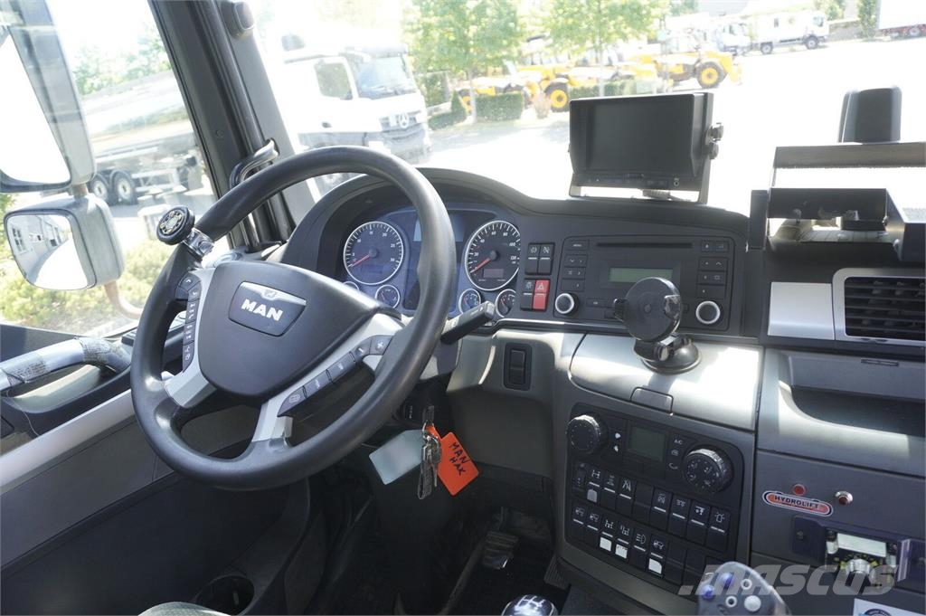 MAN TGM 26.340 6x2 E6 / Hydrolift hooklift Камиони с кран с кука